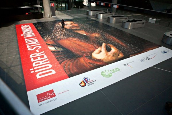 Größtes Puzzles der Welt auf der Messe in Nürnberg | © Druckeberger GmbH 538404_376318069090506_162377264_n.jpg