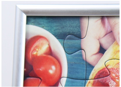Puzzle-Rahmen für Fotopuzzle; Detailansicht Ecke